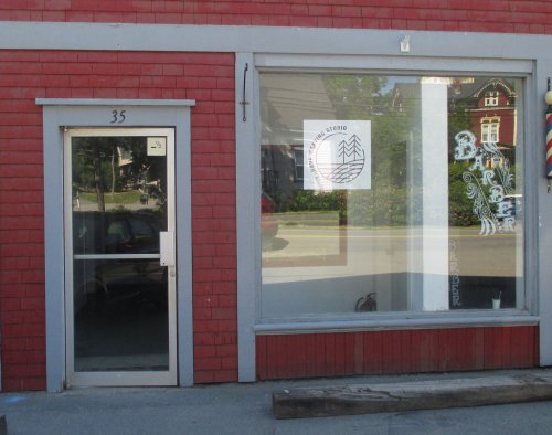 Store front for Lahave Weaving Studio